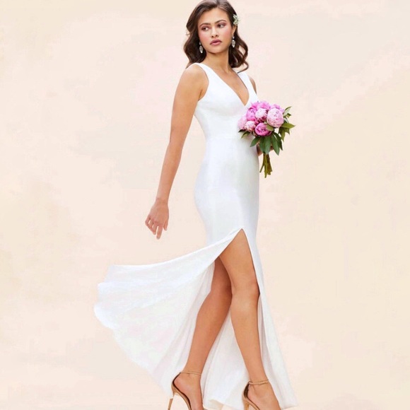 Dress the Population Dresses & Skirts - DRESS THE POPULATION Plunging V-Neck Sandra Floor Length Dress